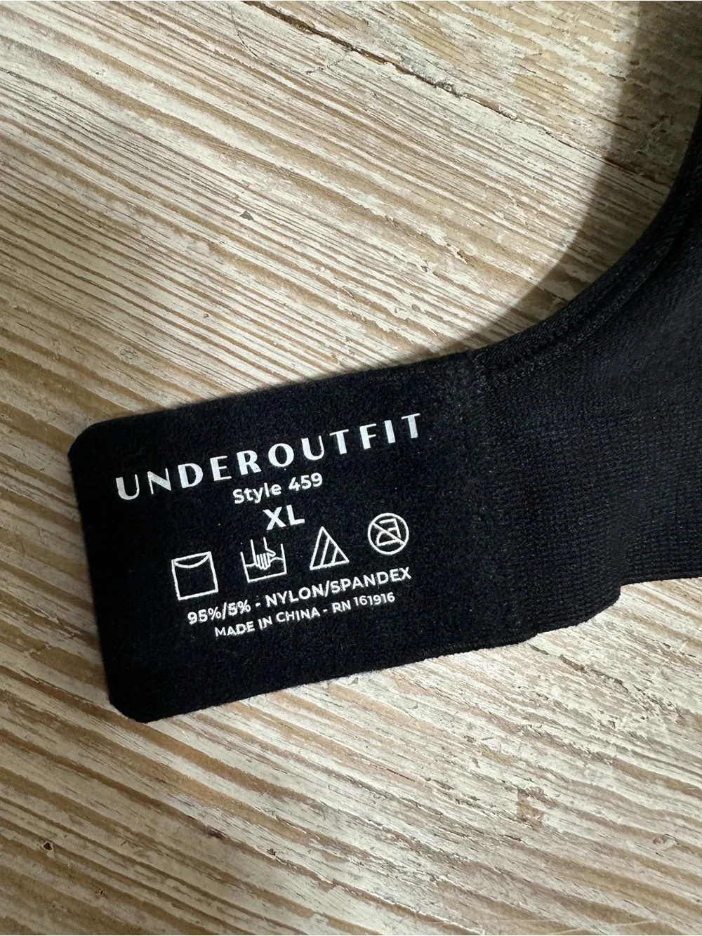 NWT Underoutfit Comfort Shaping Bra Black Wireless Sz XL